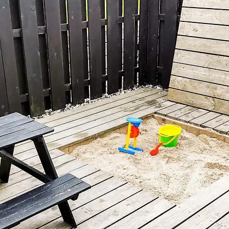 Hotel 9 Person In Hadsund 3*